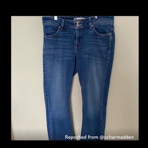 Levi’s curvy bootcut jeans